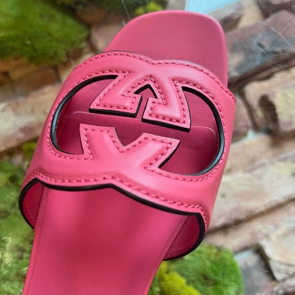 GUCCI Blondie Pink Cosmos Softy Calfskin Sandals  SZ 39.5 (9.5 US) - Picture 8 of 9